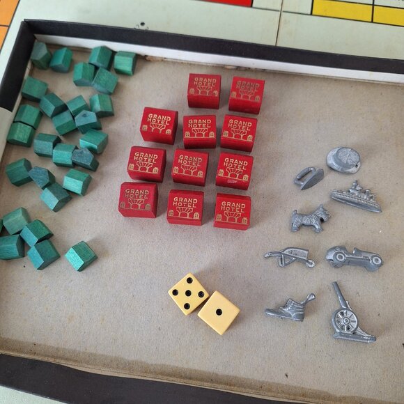 Vintage Monopoly Board Game Parker Brothers 1935 1946 Wooden and Metal Pieces - Picture 5 of 16